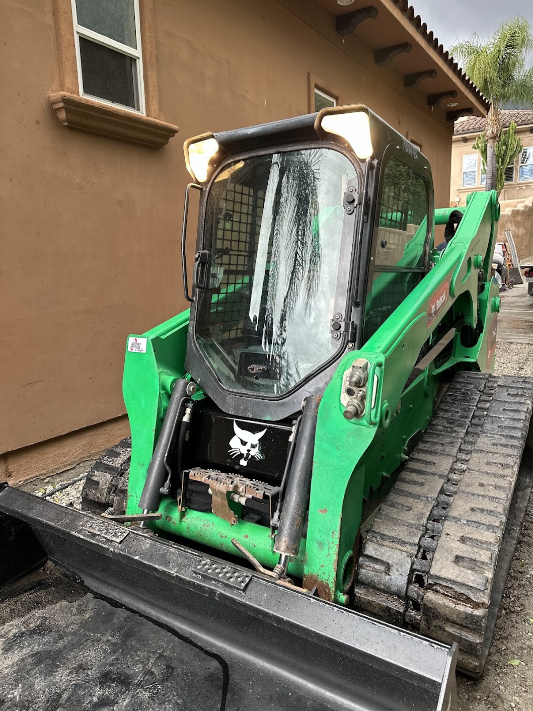 2015 Bobcat T740 Skid Steer - Image 2