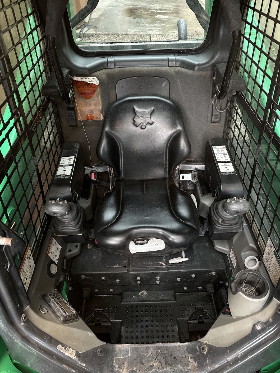 2015 Bobcat T740 Skid Steer - Image 8