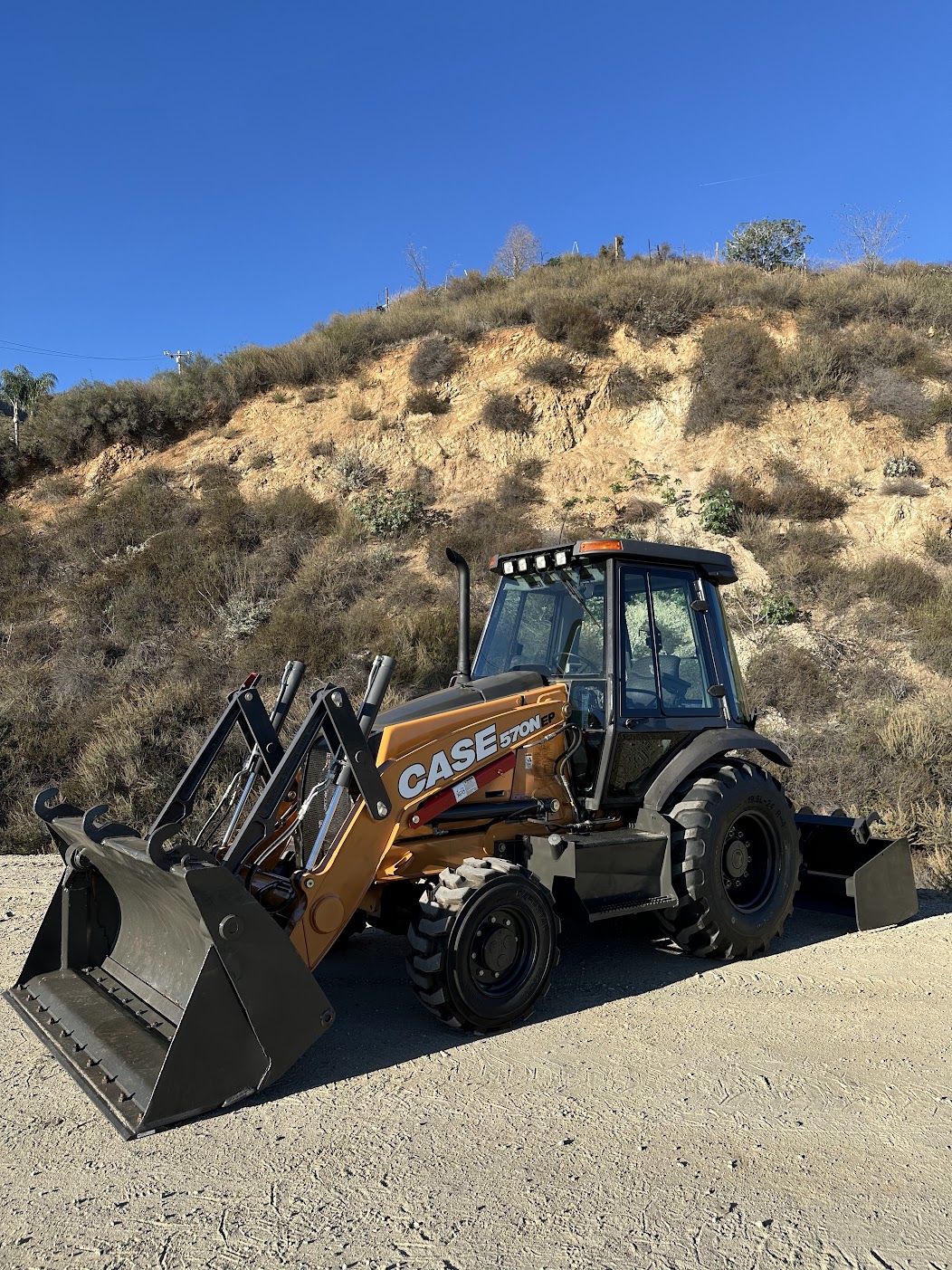 2019 Case 570N EP Skip Loader - Cutting Edge Machinery