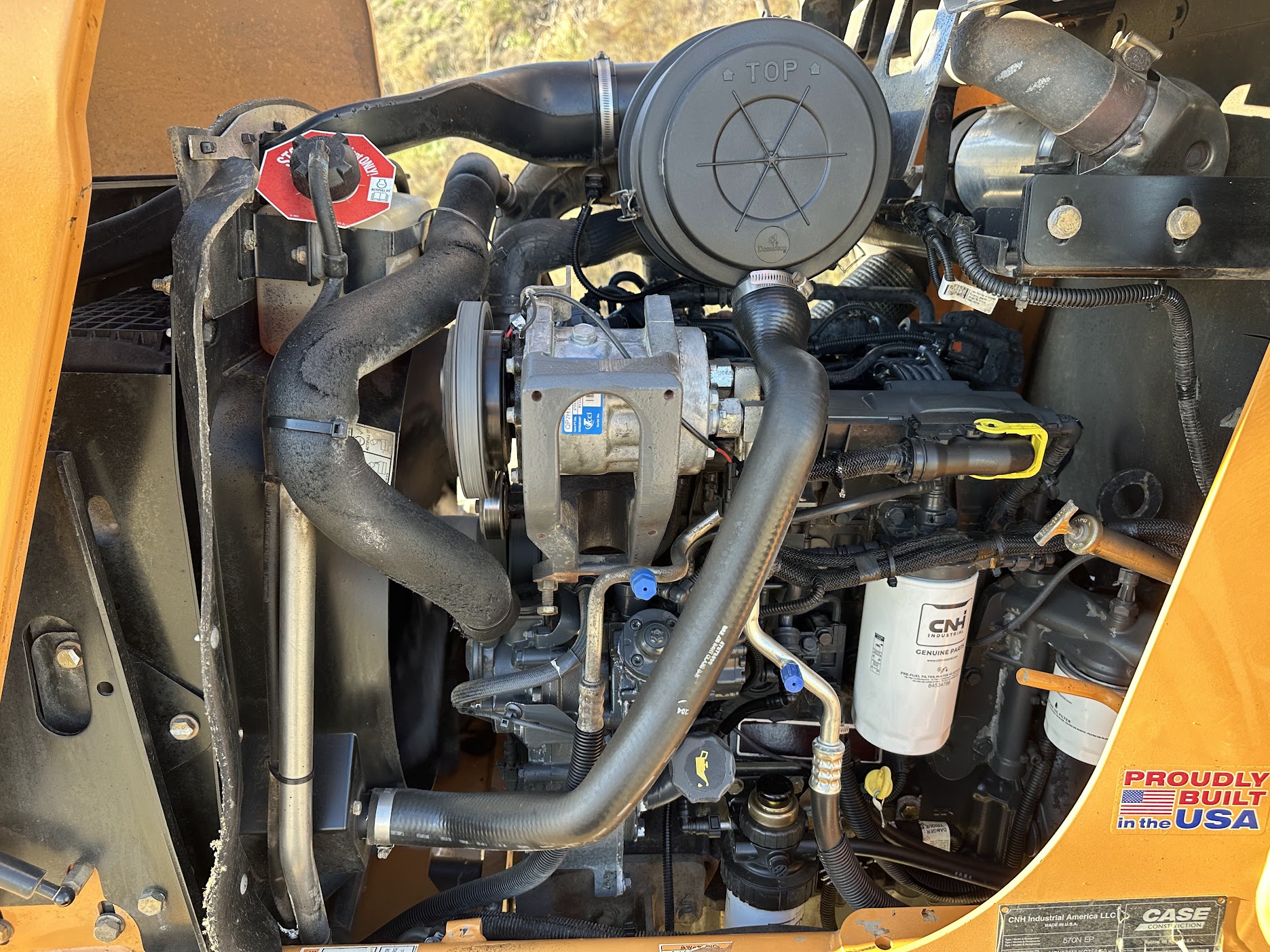 2019 Case 570N EP Skip Loader - Image 18